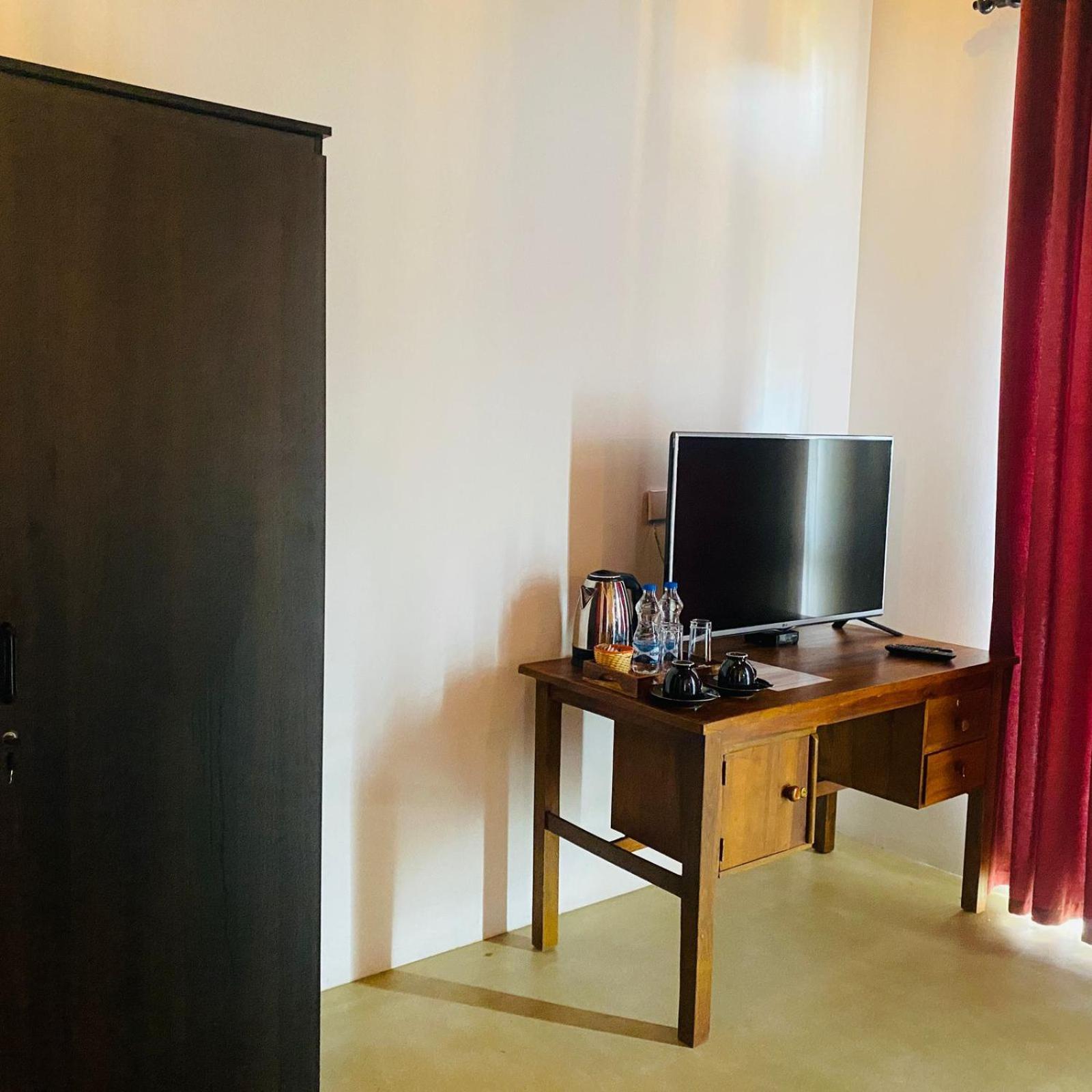 Shima Guni Beach Club Hotel Matara Quarto foto