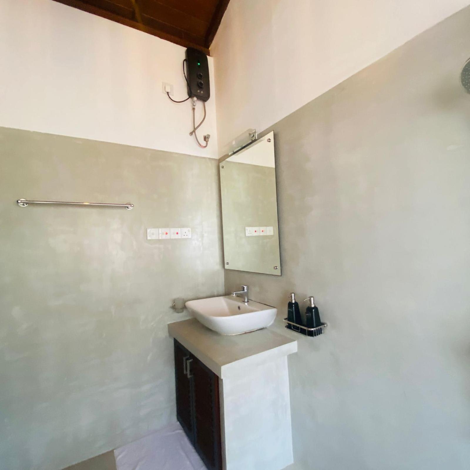 Shima Guni Beach Club Hotel Matara Quarto foto